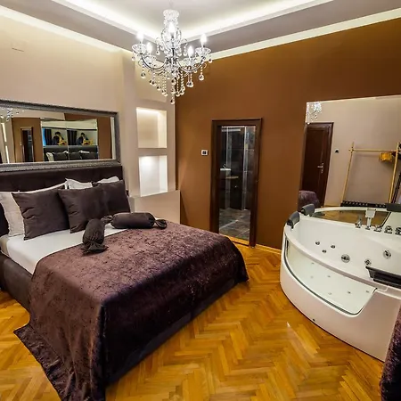Ben Akiba Luxury * בלגרד